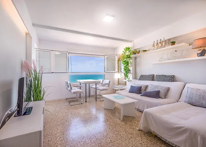 Marinasunbeach Imares Διαμέρισμα Τορεβιέχα